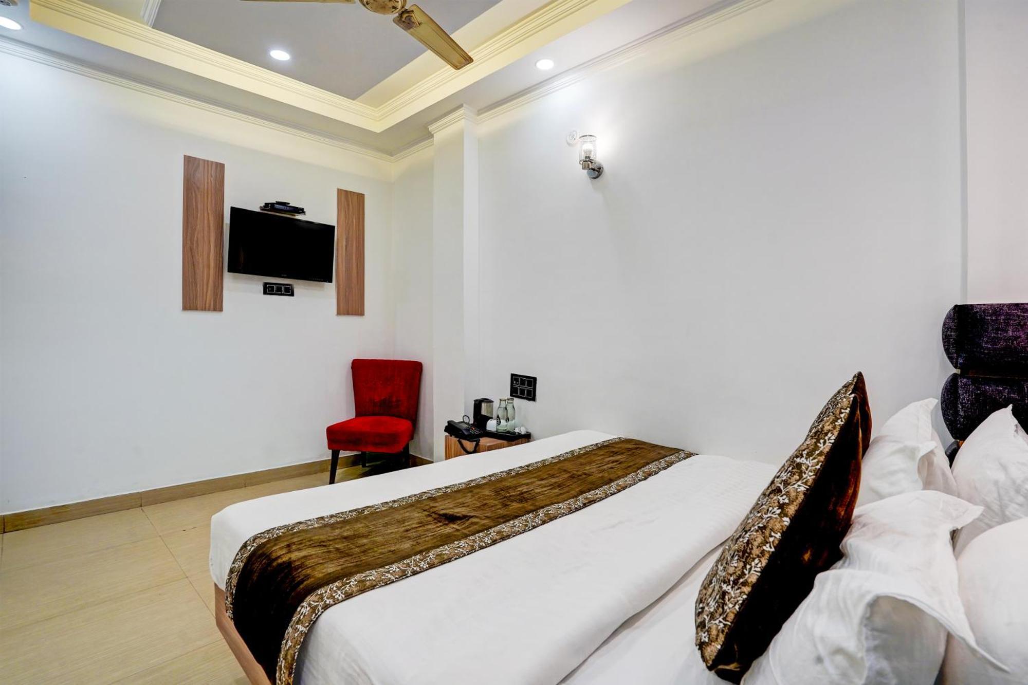 Hotel Jai Balaji, Paharganj, New Delhi Railway Station エクステリア 写真