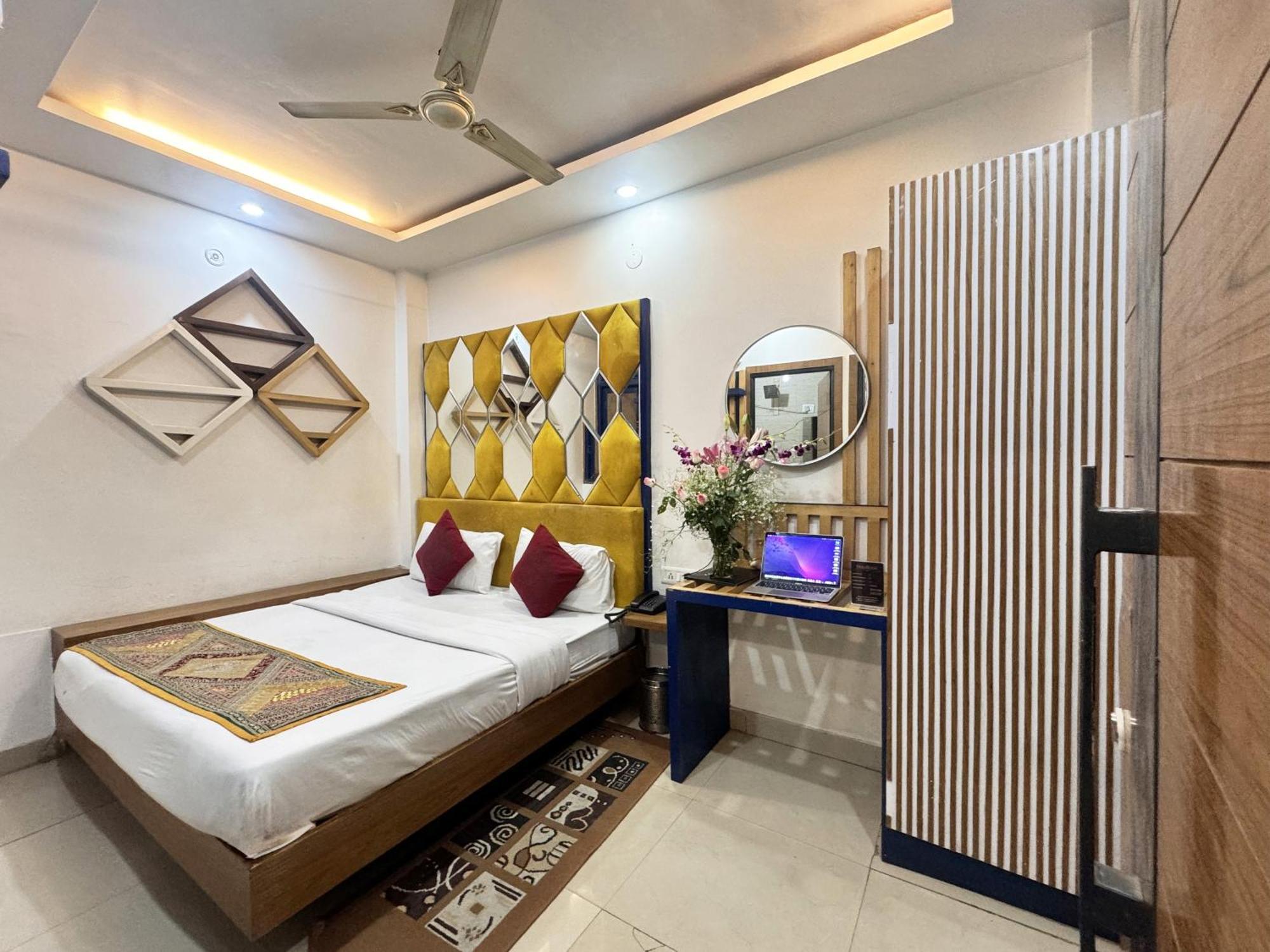 Hotel Jai Balaji, Paharganj, New Delhi Railway Station エクステリア 写真